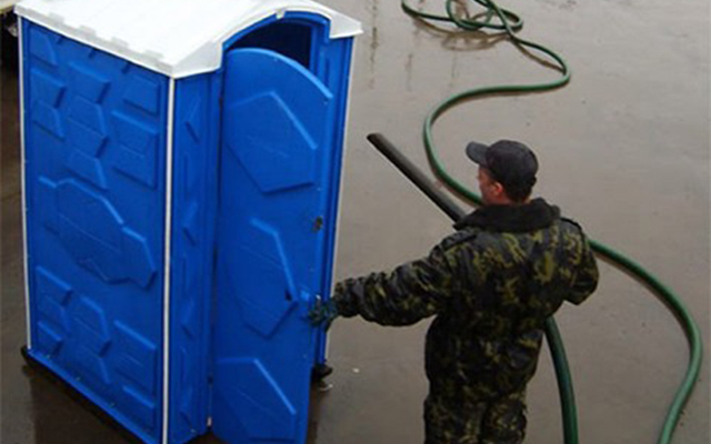 Обслуживание биотуалетов туалетных кабин и модульных туалетов в Красногорске